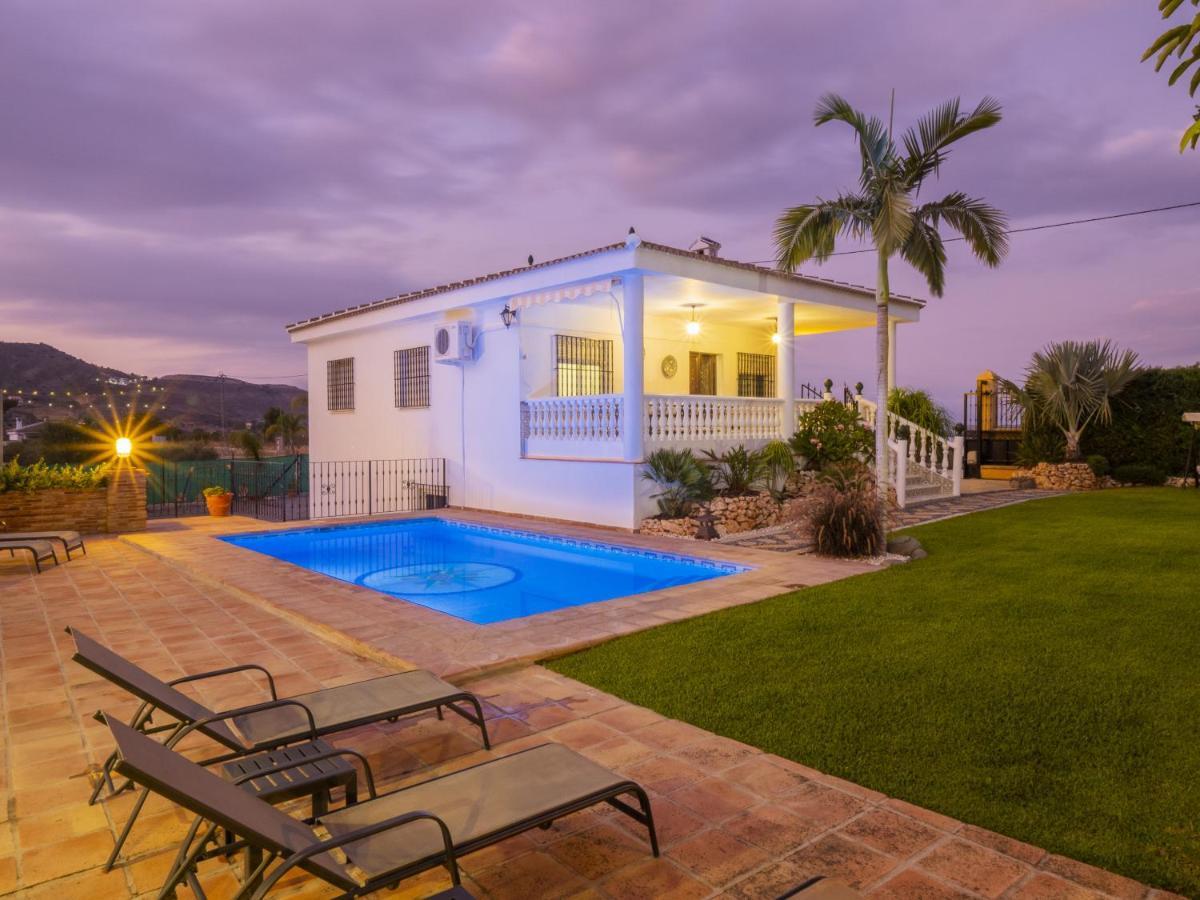 Cubo'S Finca Mis Seis Soles Coín エクステリア 写真